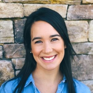 Meet your Posher, Caitlin